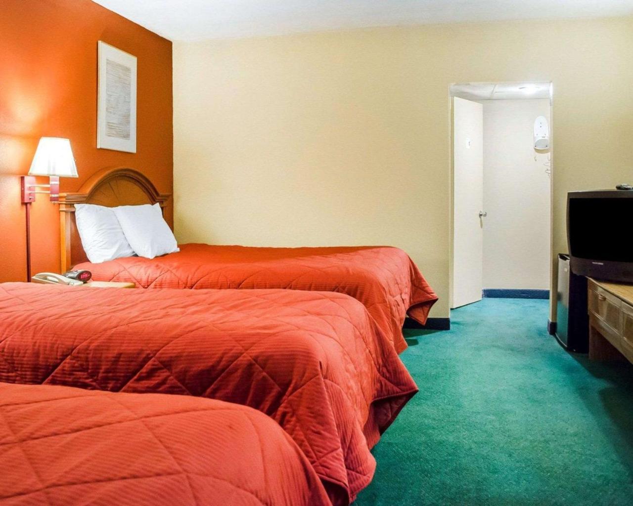 Rodeway Inn Harrisburg Eksteriør billede